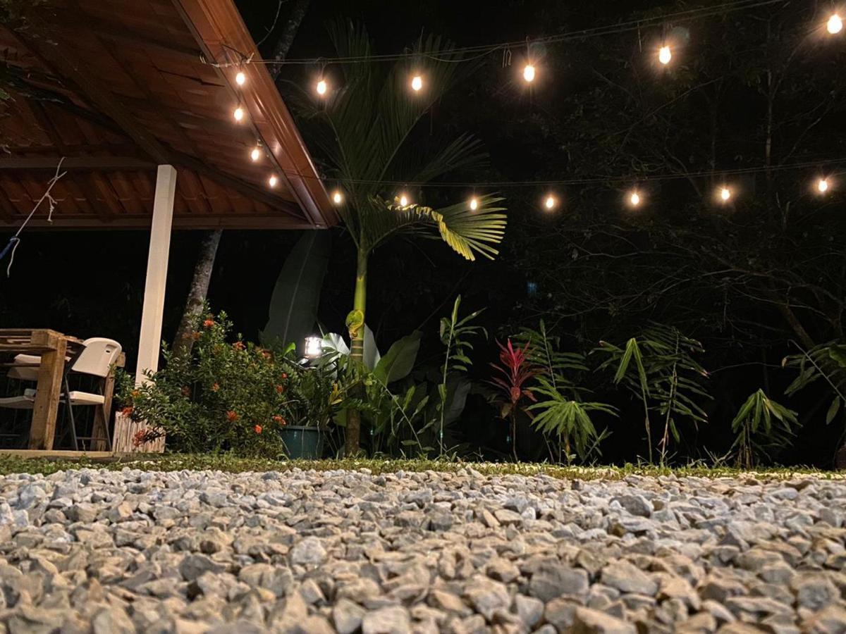 U Kinca Hostel Uvita Exterior foto